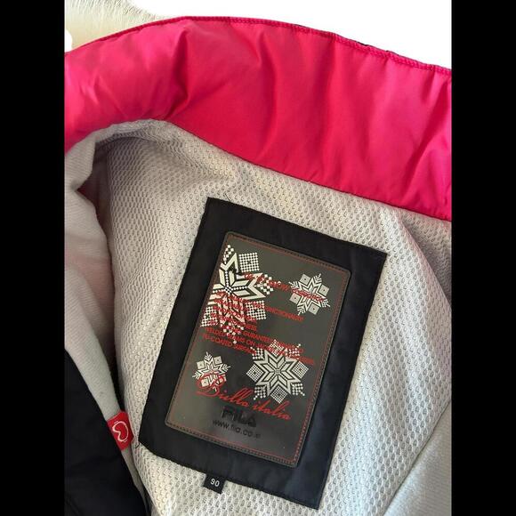 Stylish Pink & Black Winter Jacket with Fur Hood - Picture 7 of 9